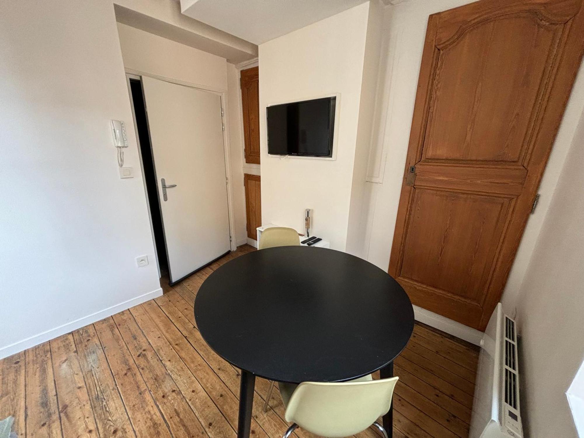 Louis Premier Et Second Metz Centre Un Sejour A Part Apartment ภายนอก รูปภาพ