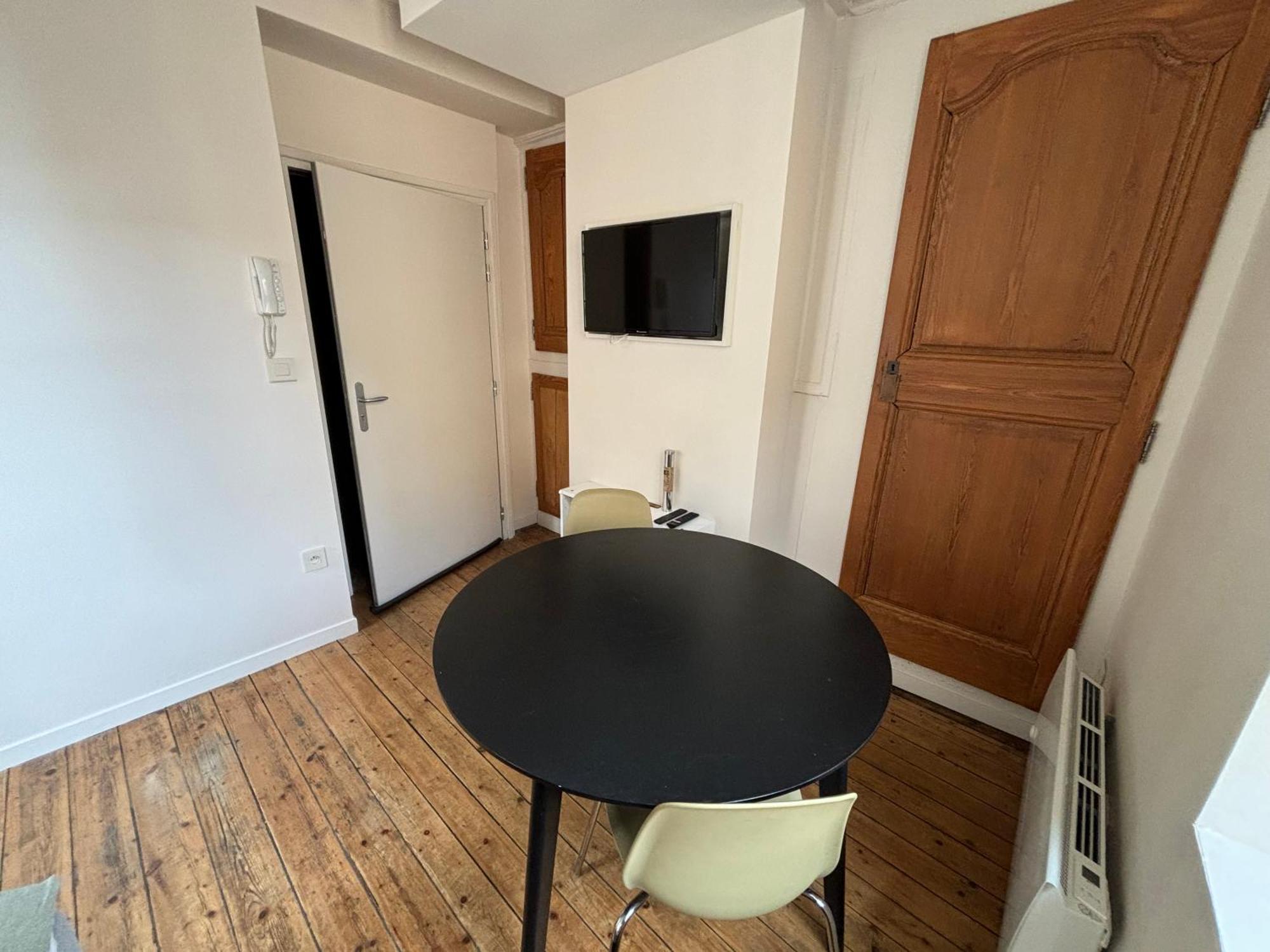 Louis Premier Et Second Metz Centre Un Sejour A Part Apartment ภายนอก รูปภาพ