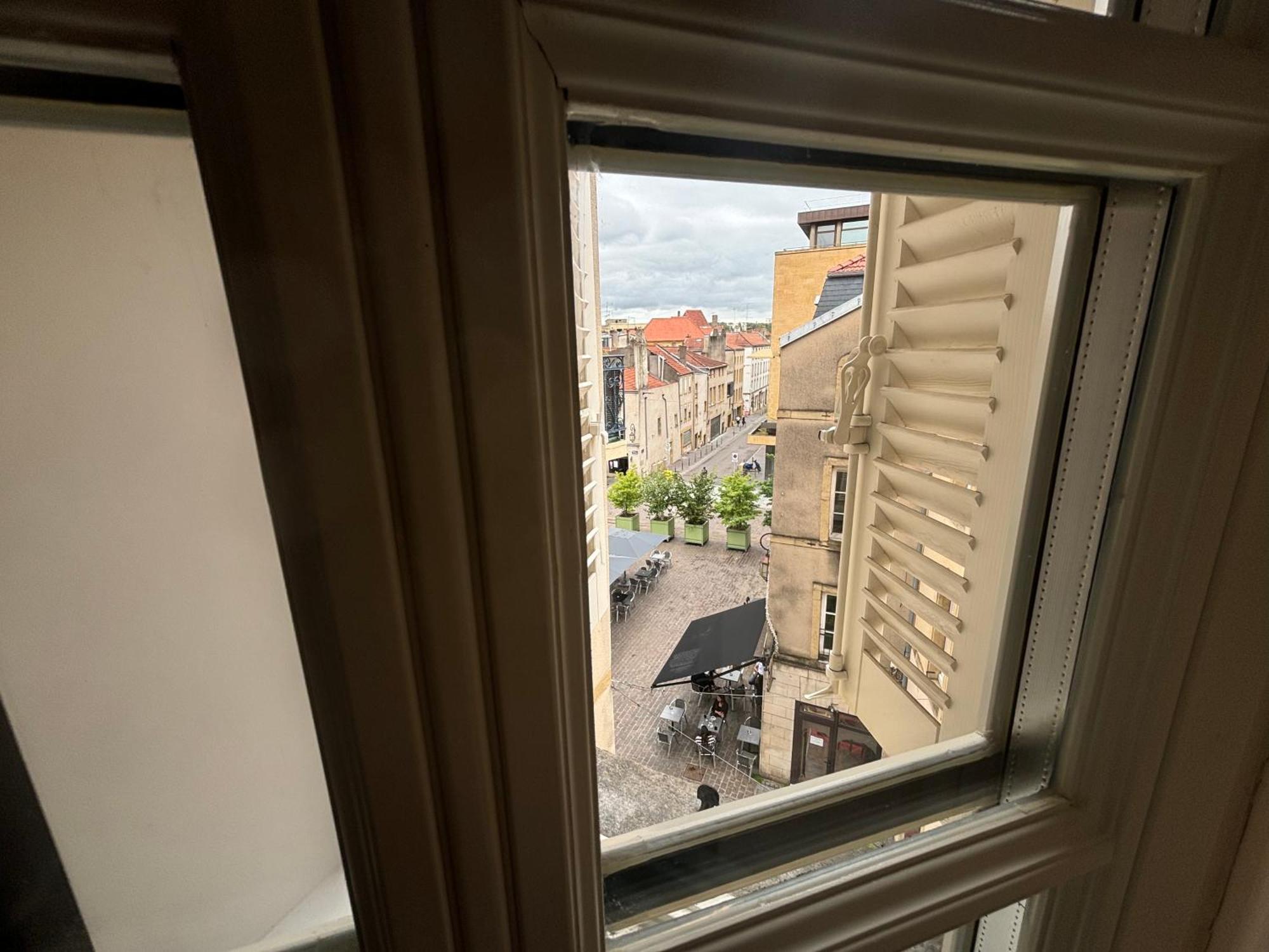 Louis Premier Et Second Metz Centre Un Sejour A Part Apartment ภายนอก รูปภาพ